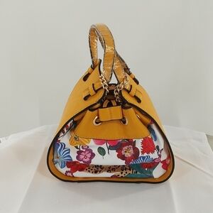 FLOWER LEOPARD DRAWSTRING CONVERTIBLE SATCHEL.